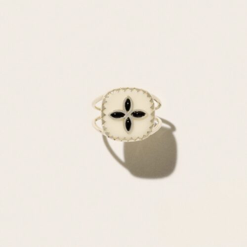 bague-bowie-n2-blanc-et-onyx-p.jpg BAGUE BOWIE N2 BLANC ONYX PASCALE MONVOISIN