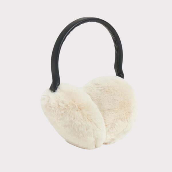 CACHE OREILLES ESME APPARIS